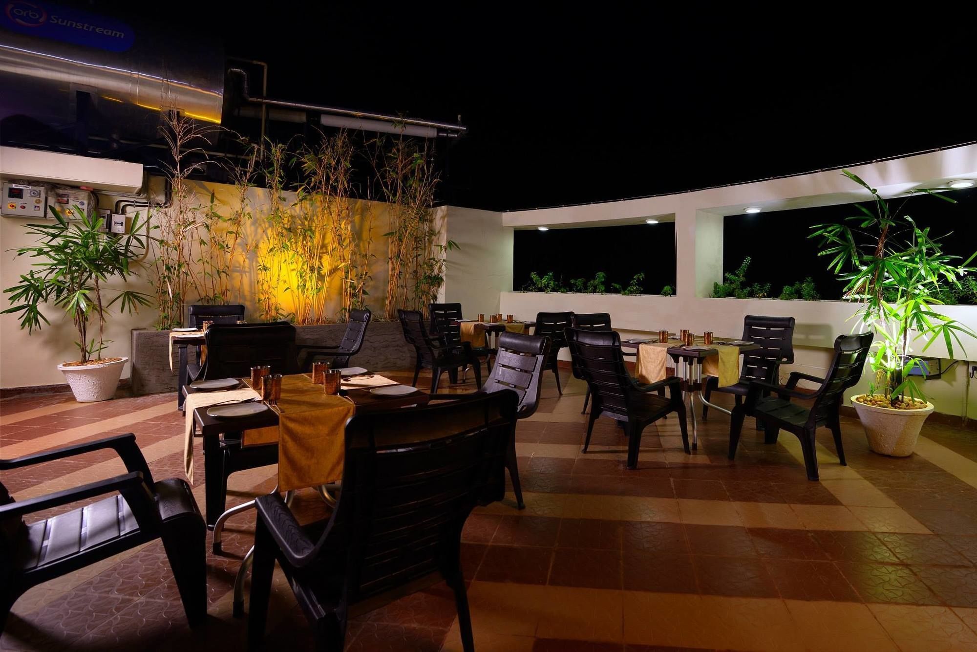 Sps Kings Way Hotel Thiruvananthapuram Kültér fotó